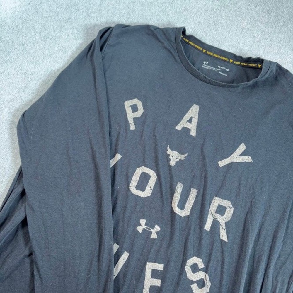 Under Armour Project Rock T-Shirt Mens XL Black Pay Your Dues Long Sleeve Tee